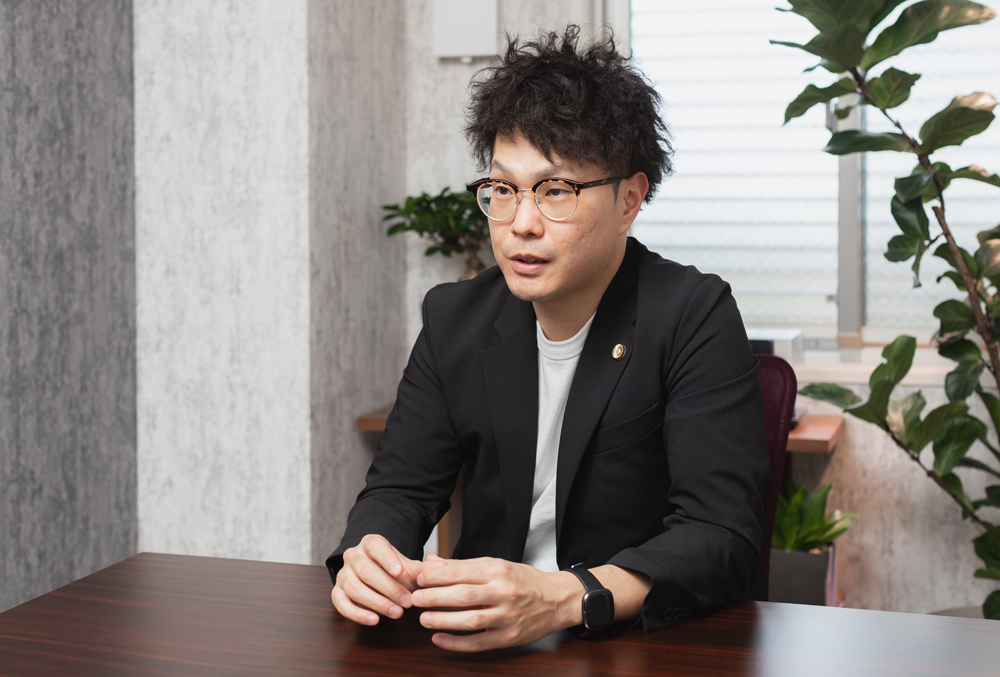 弁護士 丸山 和彦(まるやま かずひこ)